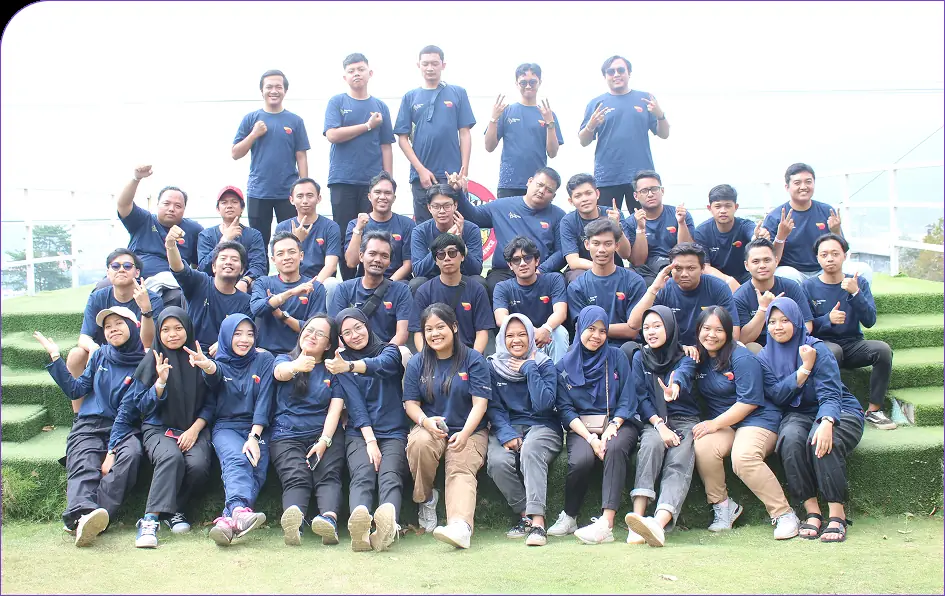 DeskTeam360 team, group photo outdoors